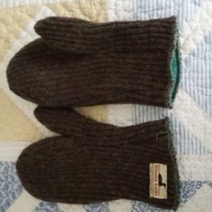 Winona knits Mittens